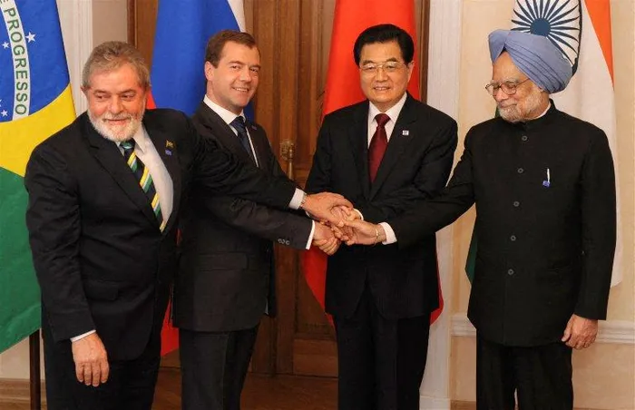 a986c2a6cc29adbb4d7e1ca975efc0d350b78bca=w700